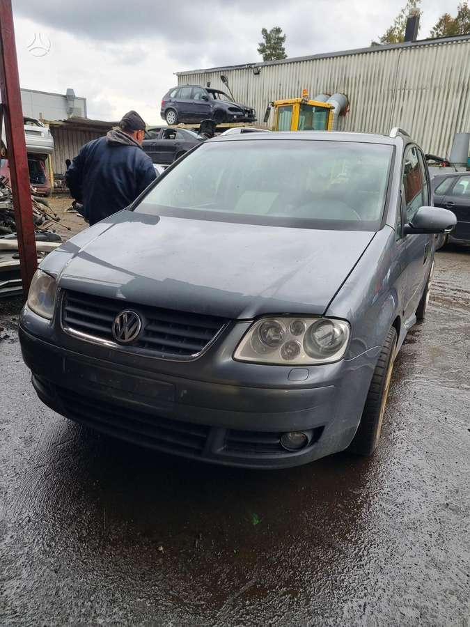 Volkswagen Touran Bmn