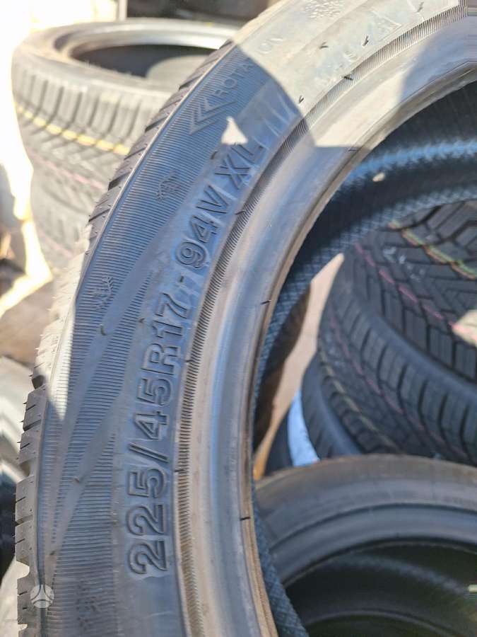 Rockblade, зимние 225/45 R17