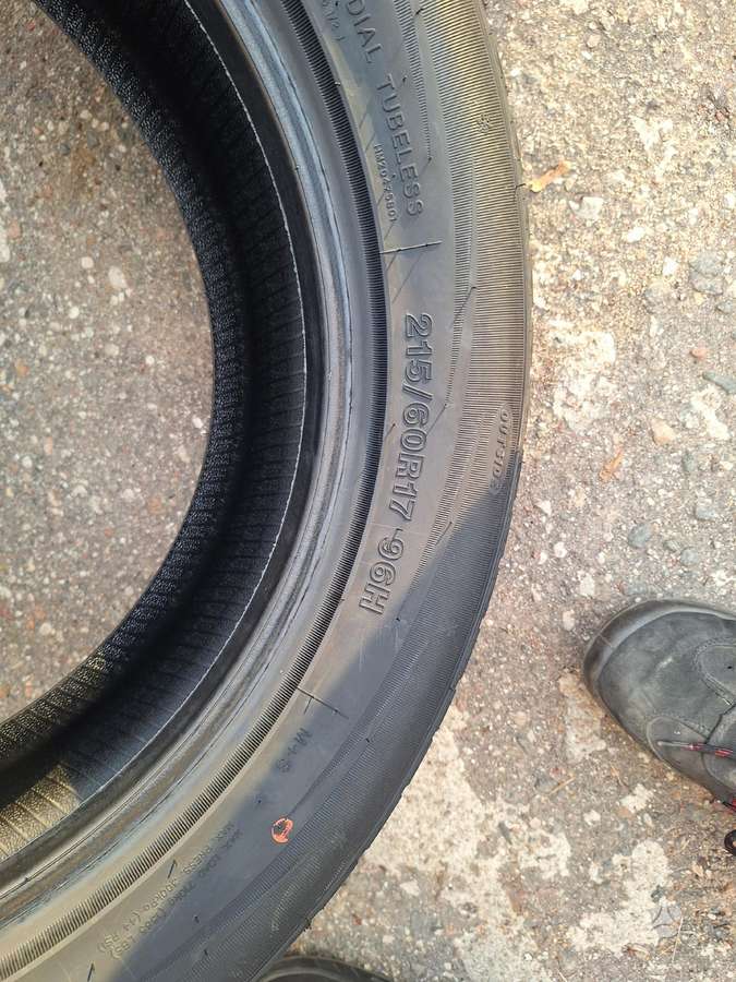 Rockblade, winter 215/60 R17