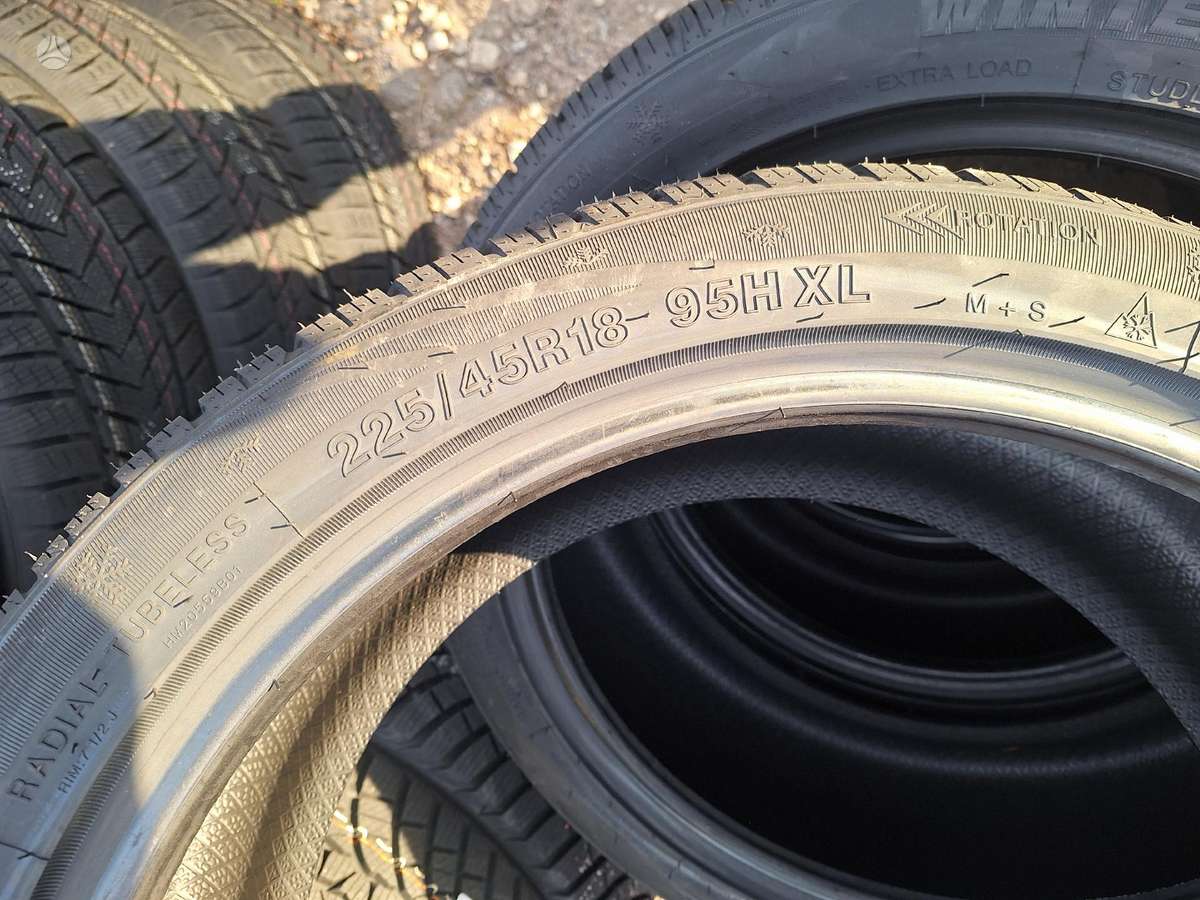 Rockblade, зимние 225/45 R18