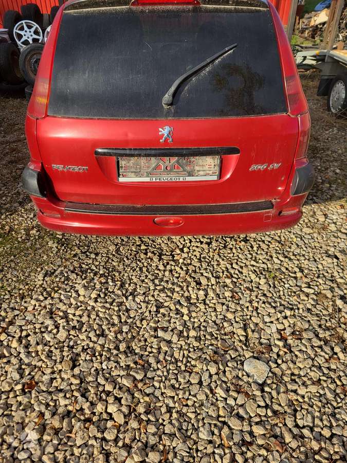 Peugeot 206 rezerves daļās