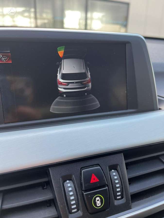 BMW X1, Внедорожник / Кроссовер