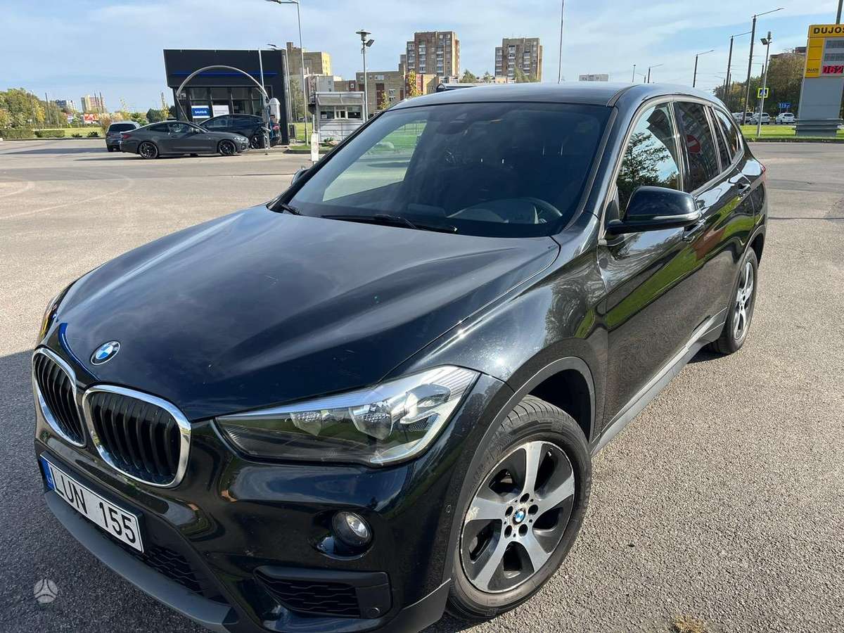BMW X1, Внедорожник / Кроссовер