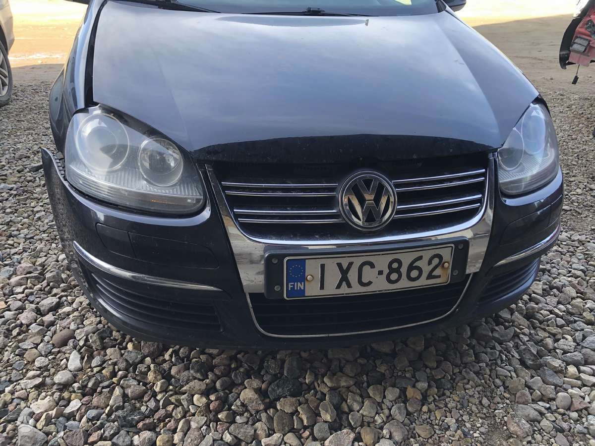Volkswagen Golf rezerves daļās