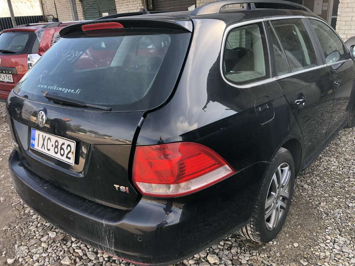 Volkswagen Golf rezerves daļās
