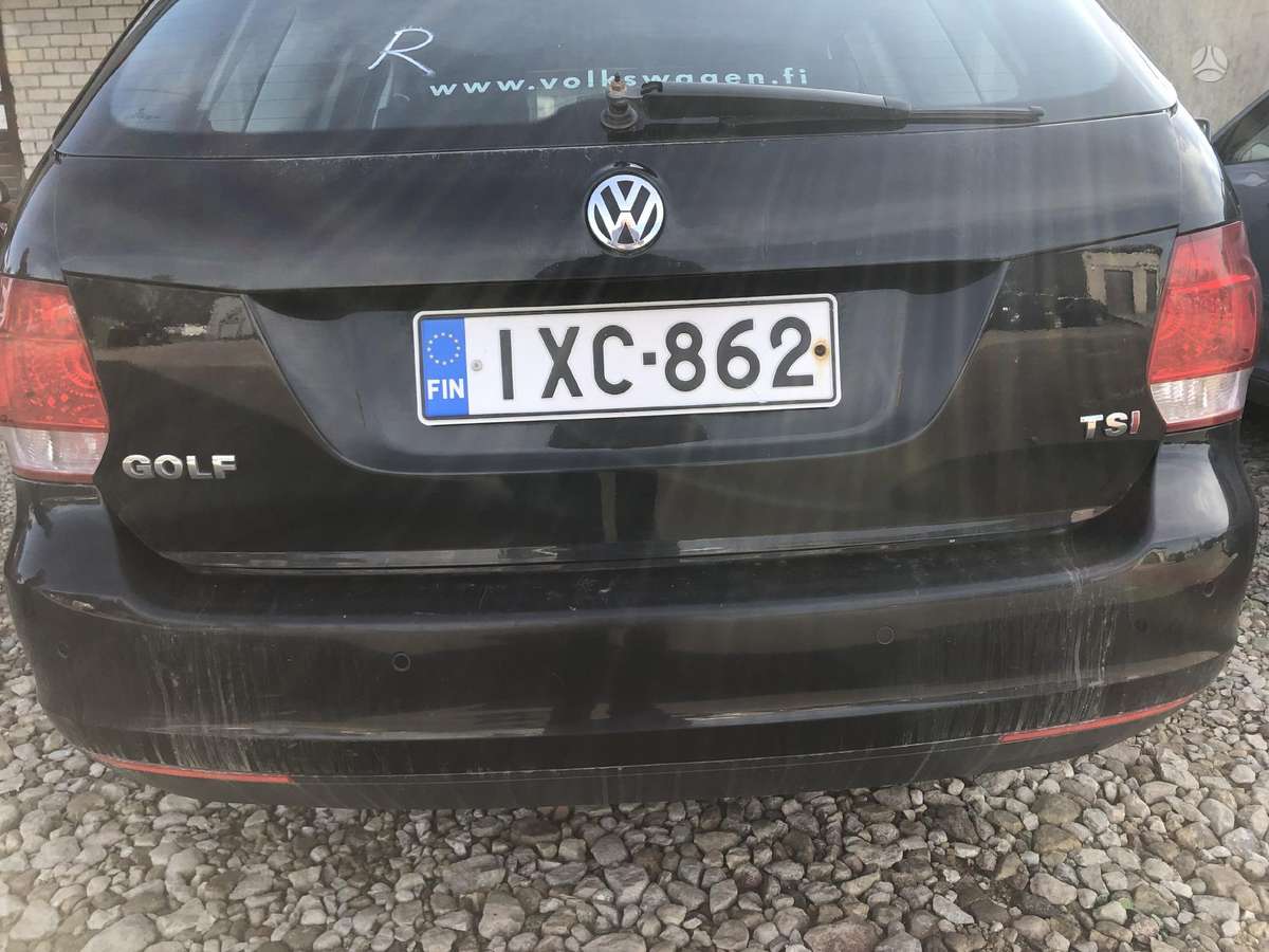 Volkswagen Golf for parts