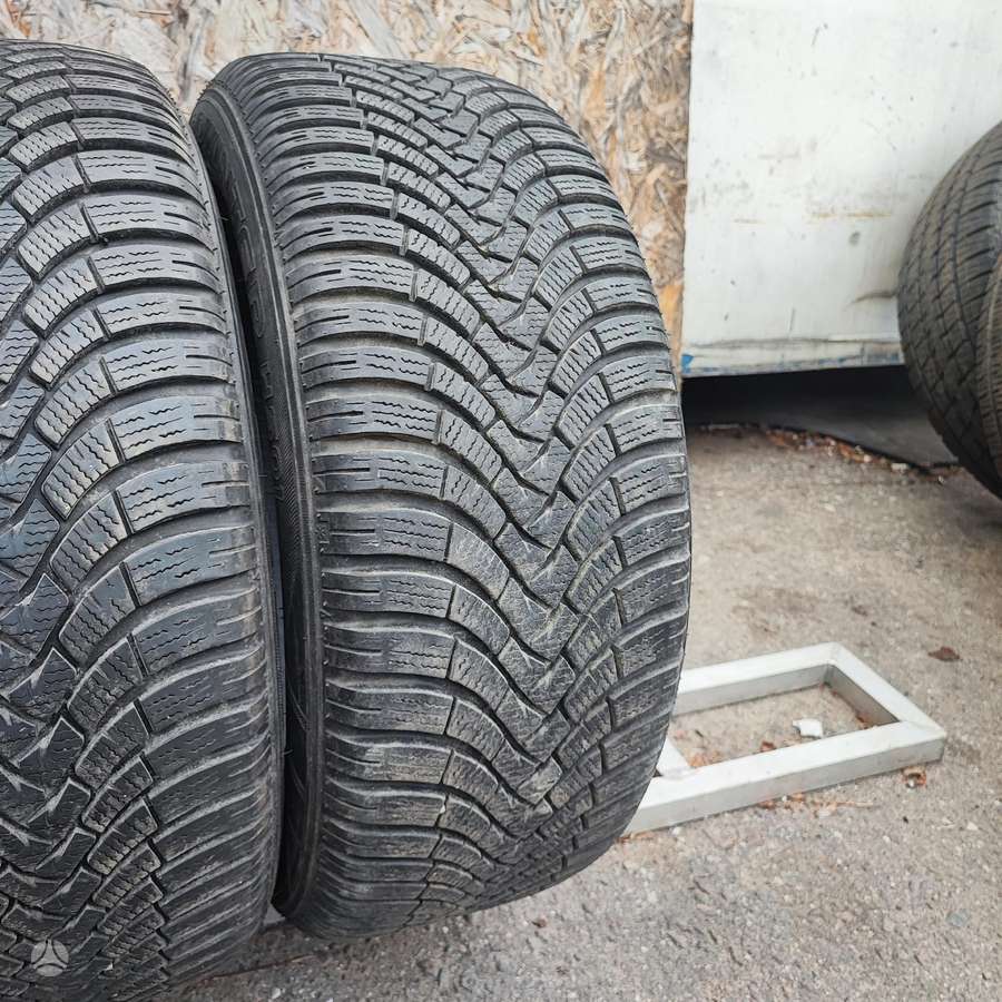 Falken Eurowinter hs 01, зимние 235/55 R17