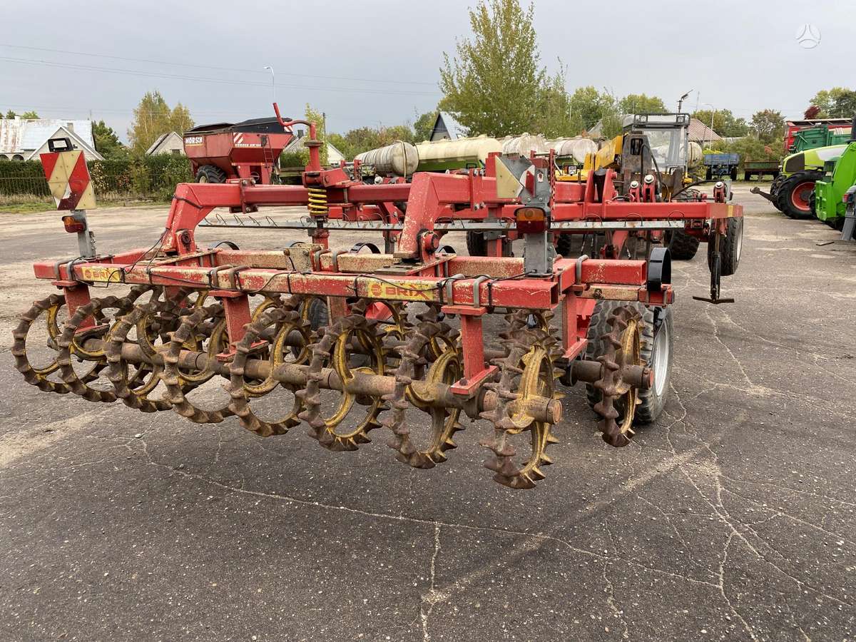 Brix Titan 11/ 300, скребки, скрубберы