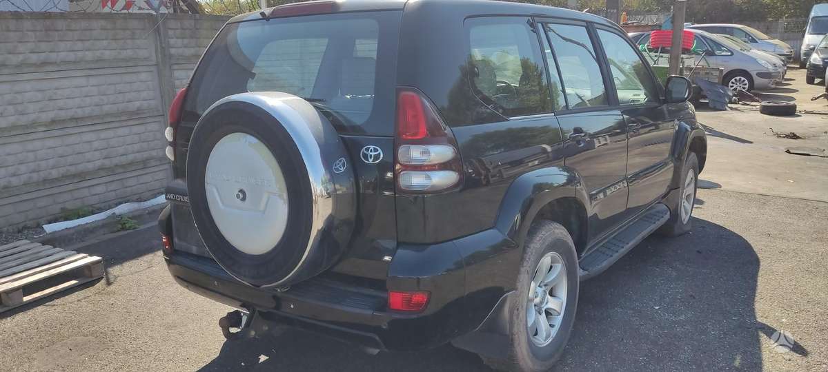 Toyota Land Cruiser 37069885048