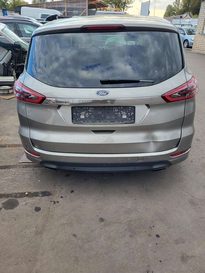 Ford S-MAX по частям
