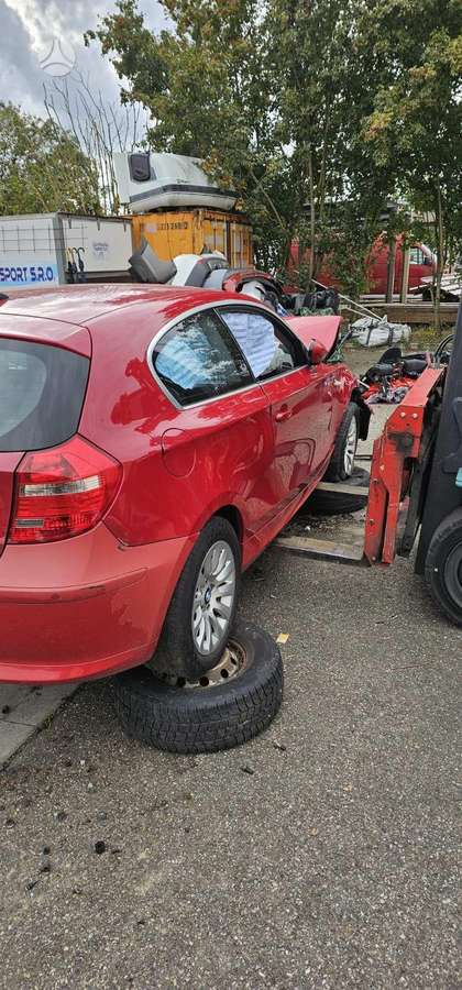 BMW 1 serija 37069885048