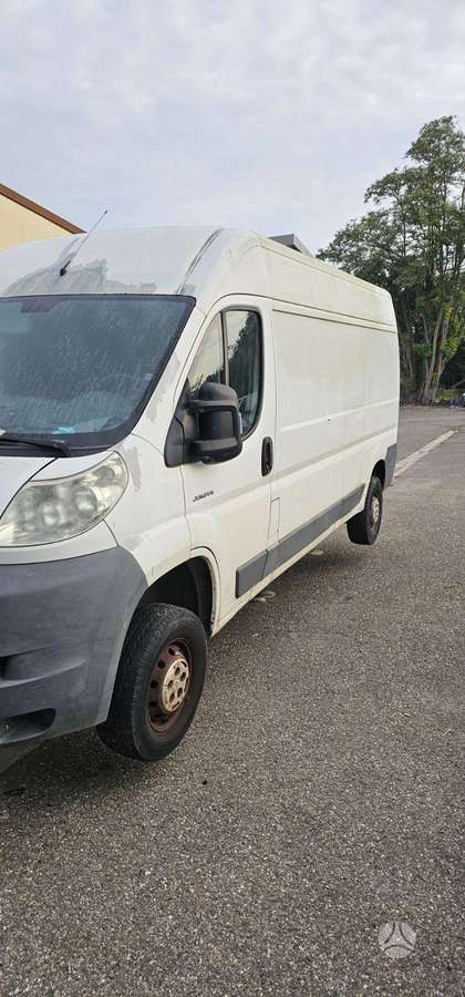 Peugeot Boxer, cargo vans