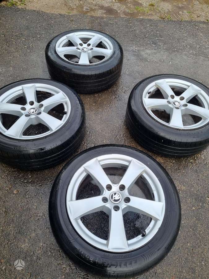 Skoda Octavia, light alloy, R17