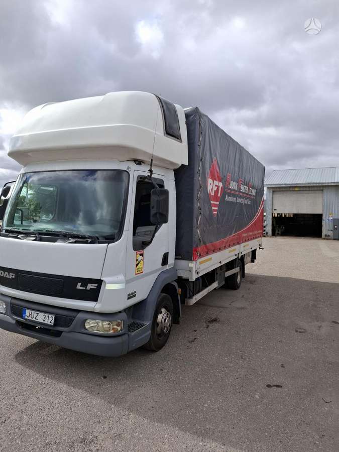 DAF DAF Trucks (NL), bortiniai su tentu