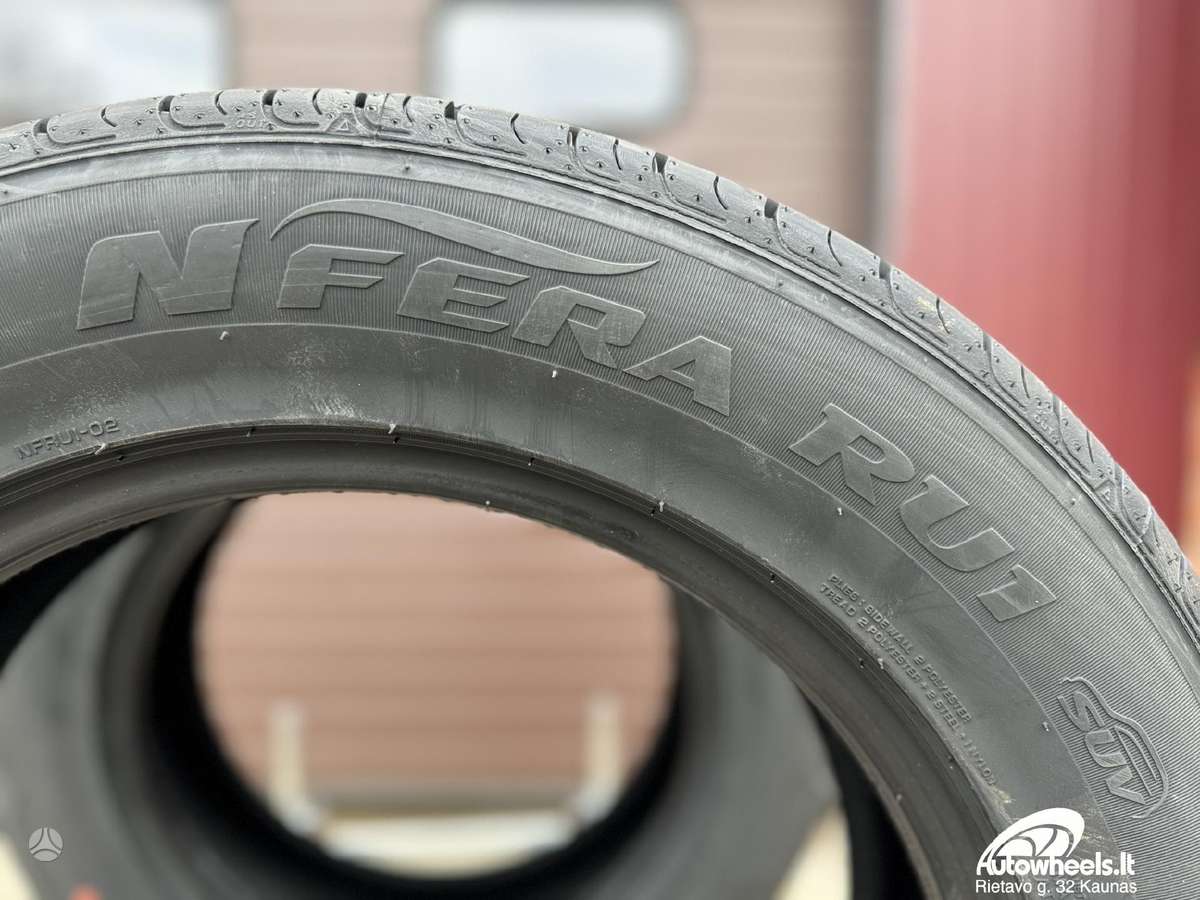 Roadstone N Fera RU1, summer 235/60 R18