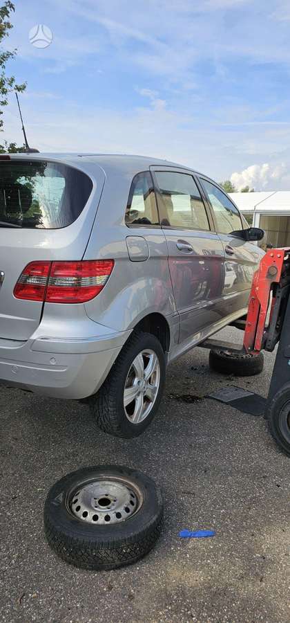 Mercedes-Benz B klasė 37069885048