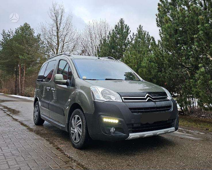 Peugeot Partner kėbulo dalys