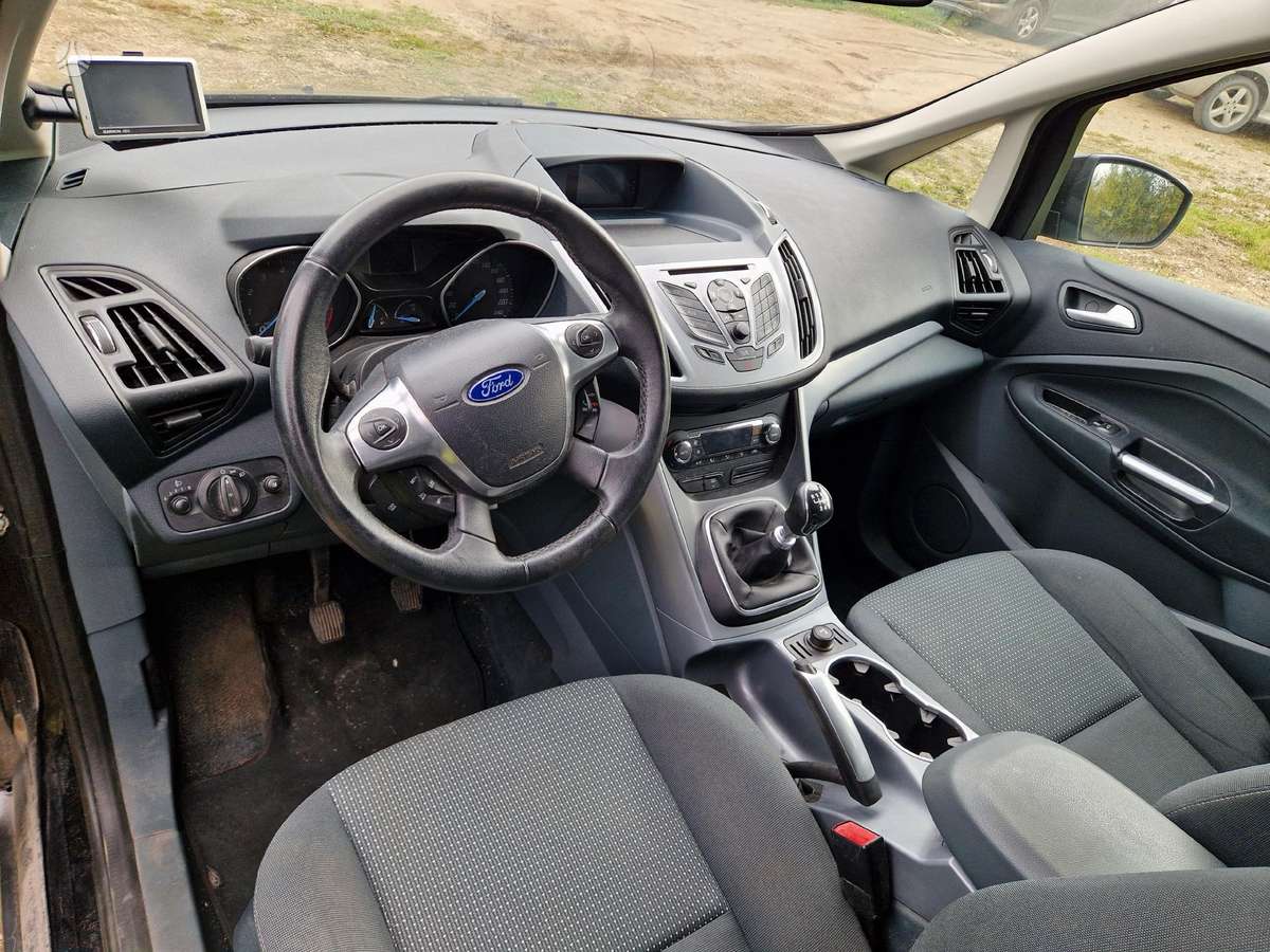 Ford Grand C-MAX rezerves daļās