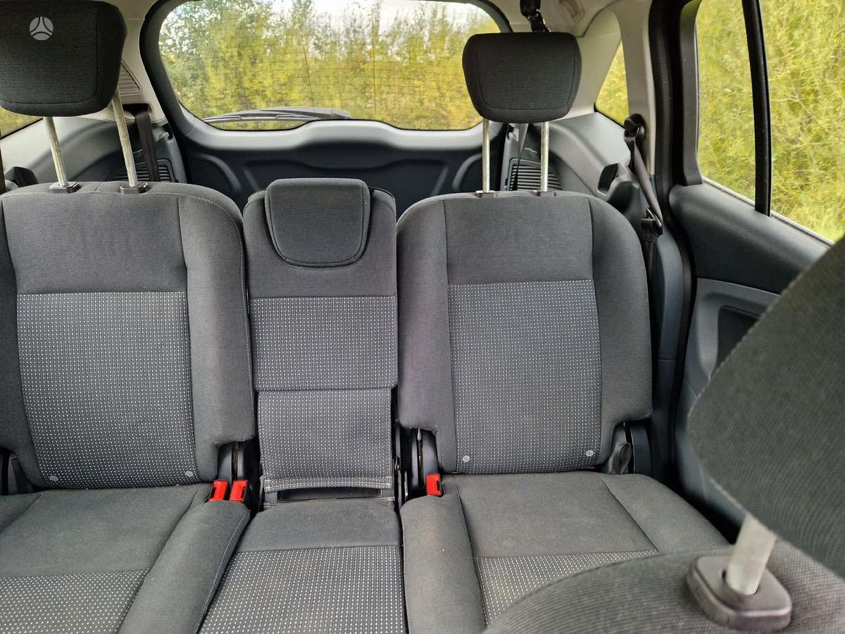 Ford Grand C-MAX rezerves daļās