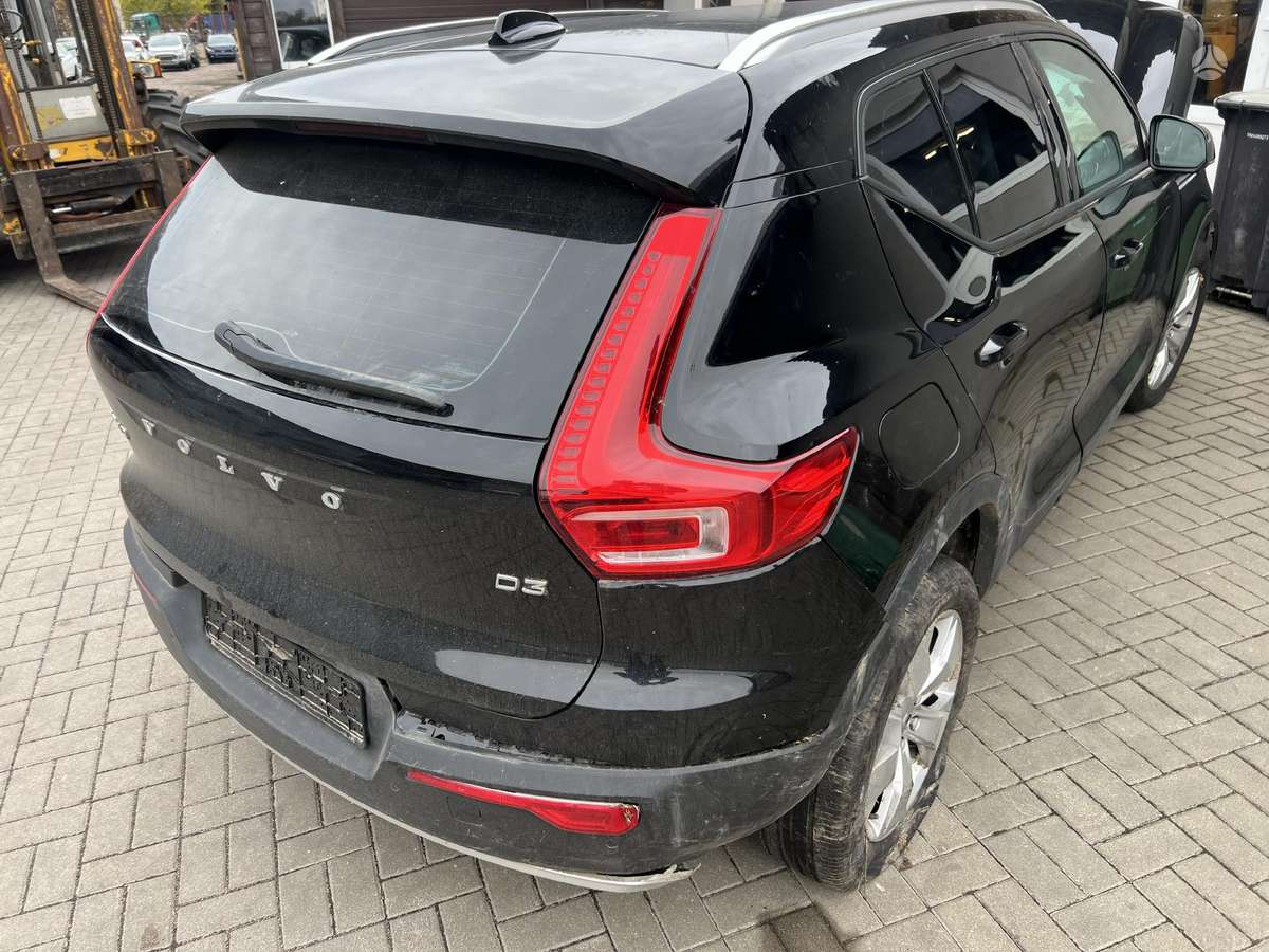 Volvo XC40 по частям. Vokiška rida 64000km