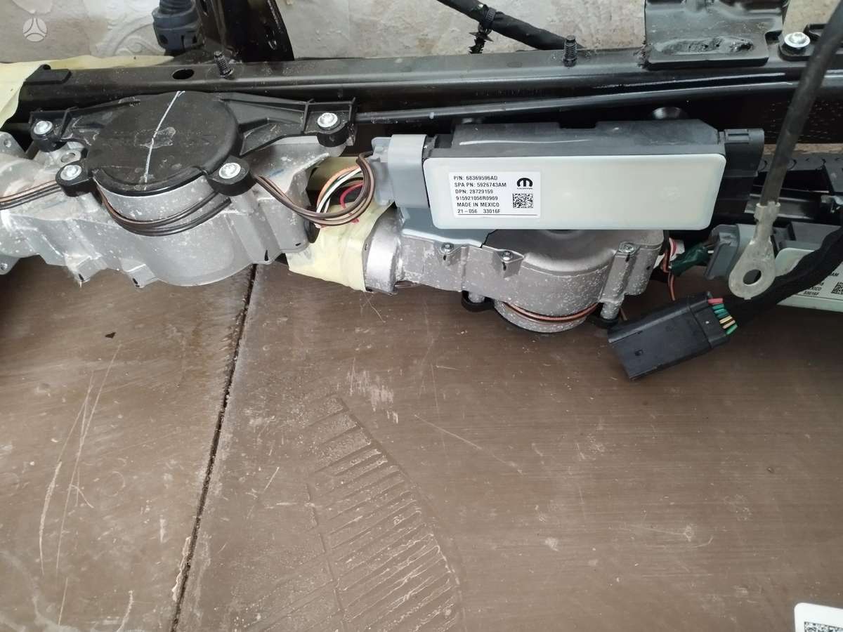 Chrysler Pacifica for parts. Pacifica hybridas