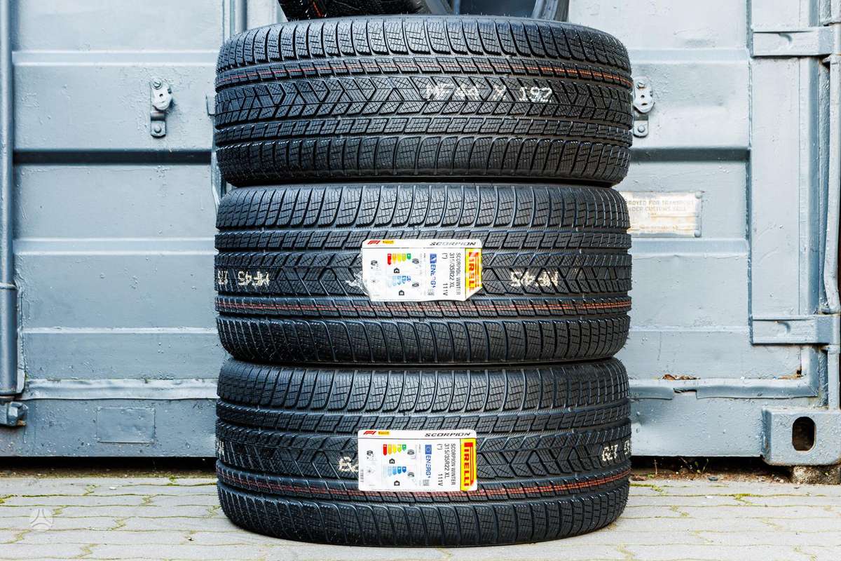 Pirelli Scorpion Winter (BMW), winter 275/40 R22