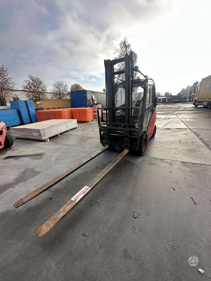Linde H35D-01, складская техника