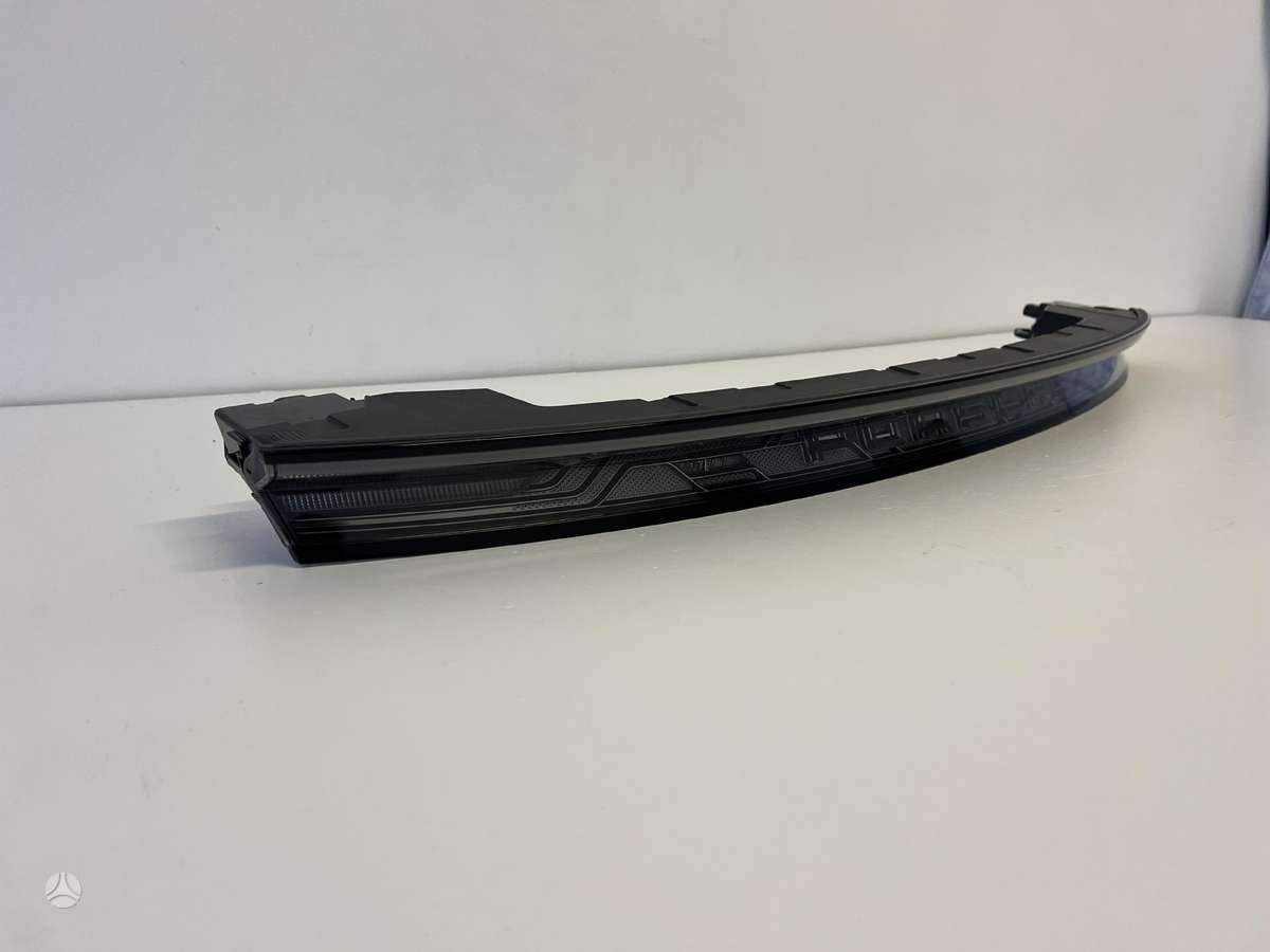 Porsche Taycan, 9JA945082f, lights