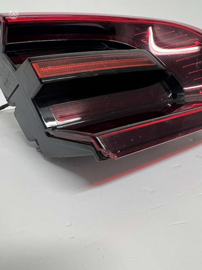 Porsche Macan, 95b945093R, lights