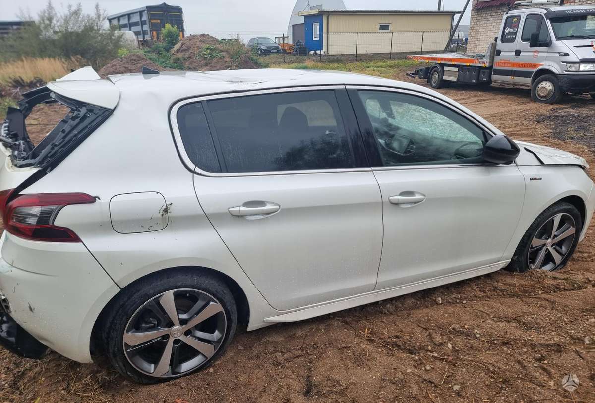 Peugeot 308 по частям. Gt line
