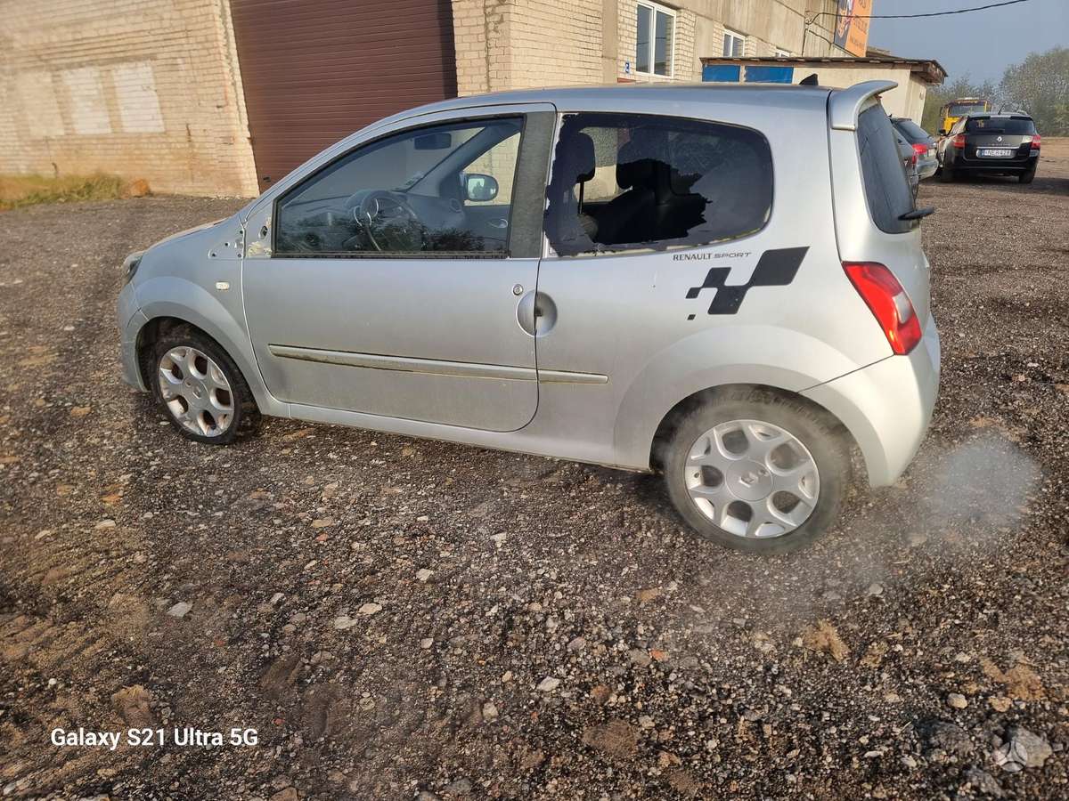Renault Twingo for parts
