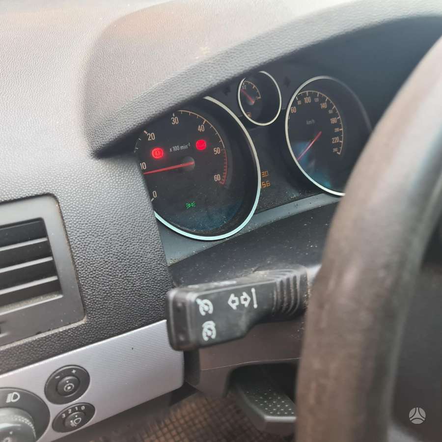 Opel Astra по частям. Europa dalimis