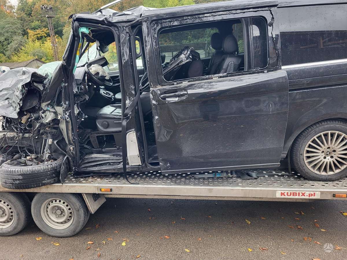 Mercedes-Benz V klasė dalimis