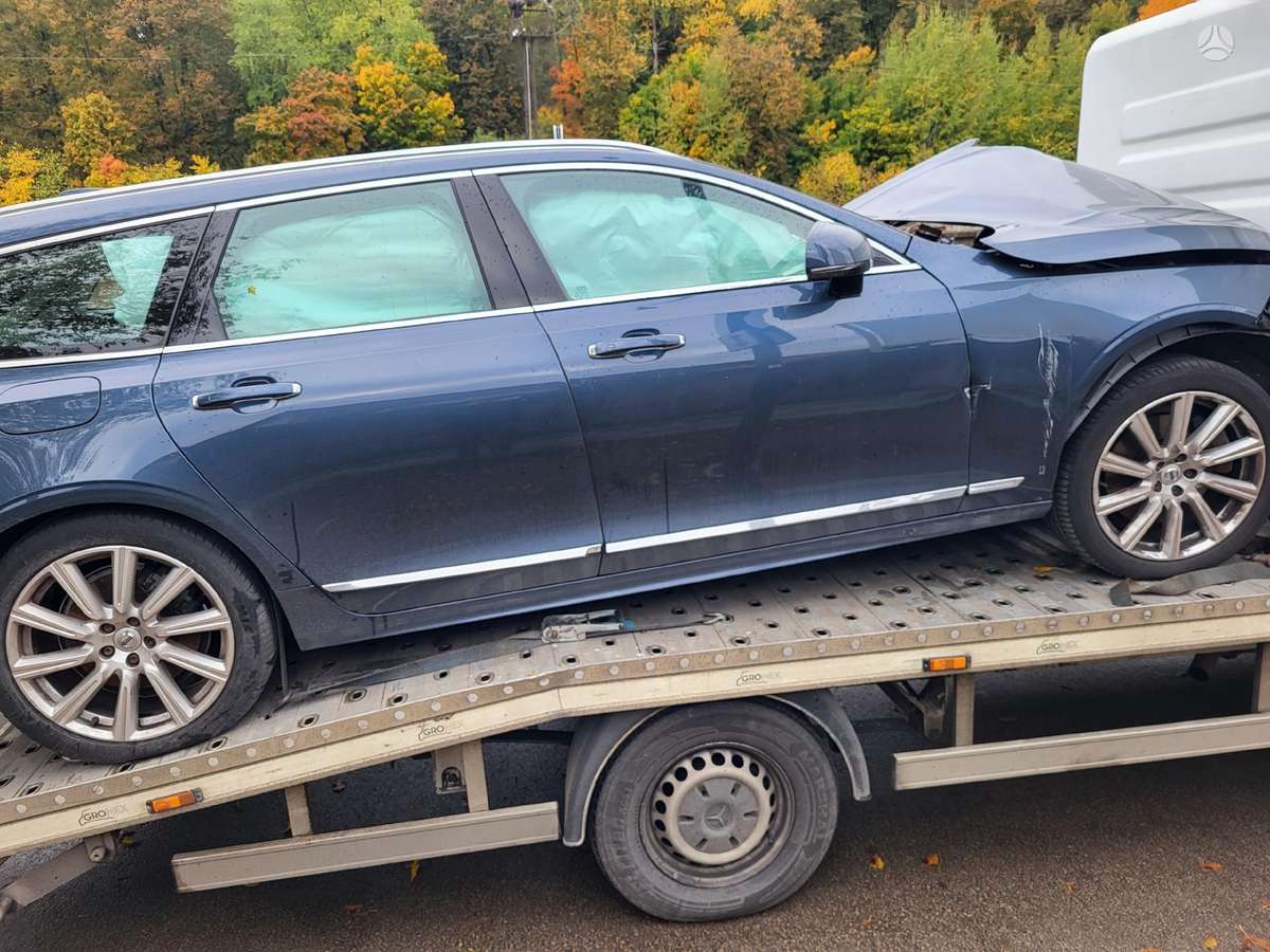 Volvo V90 по частям