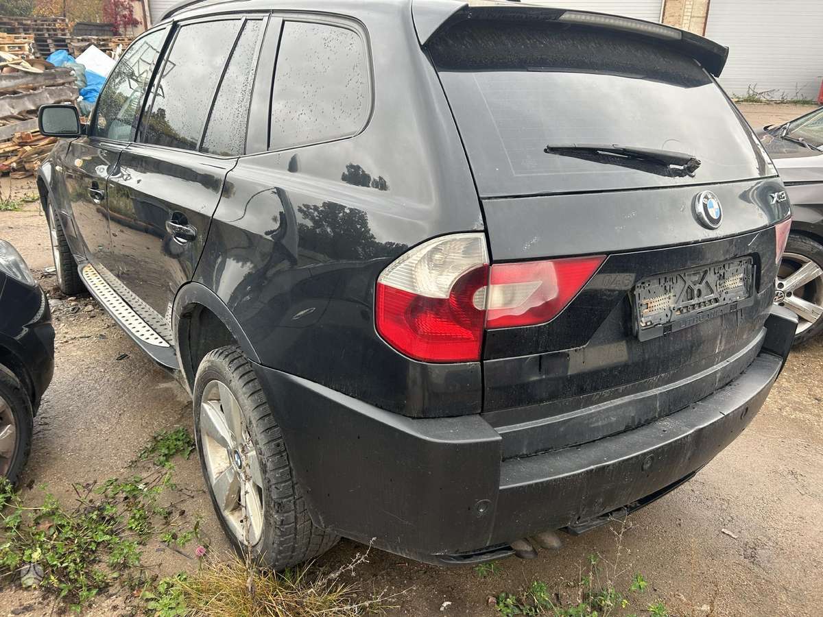 BMW X3 Dalis pristatome