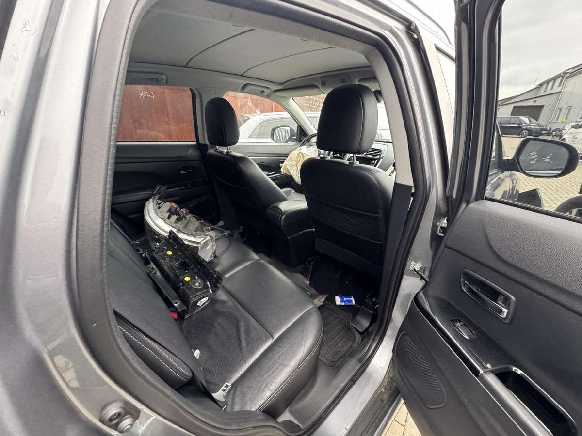 Peugeot 4008, 6HZ (4N13)
