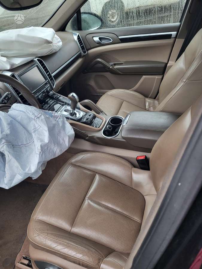 Porsche Cayenne по частям