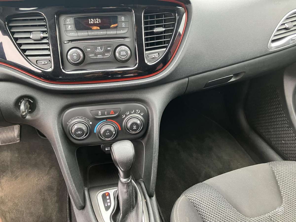 Dodge Dart, 2.4 l., Седан