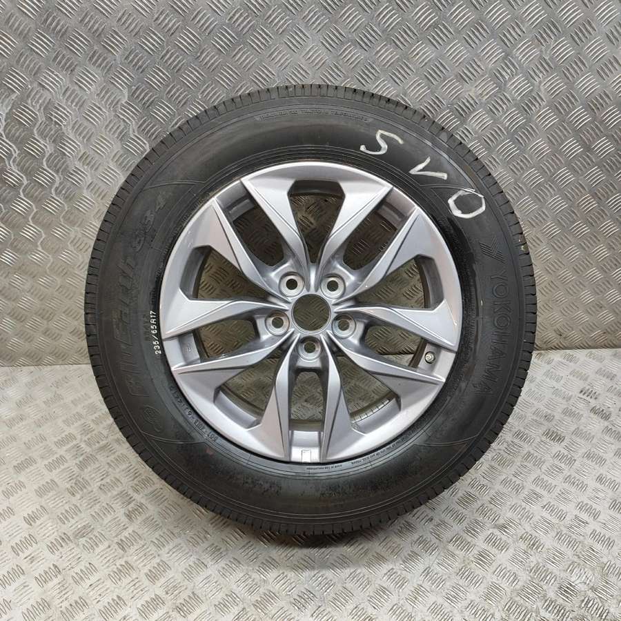 Toyota SIENNA L4, легкосплавные , R17
