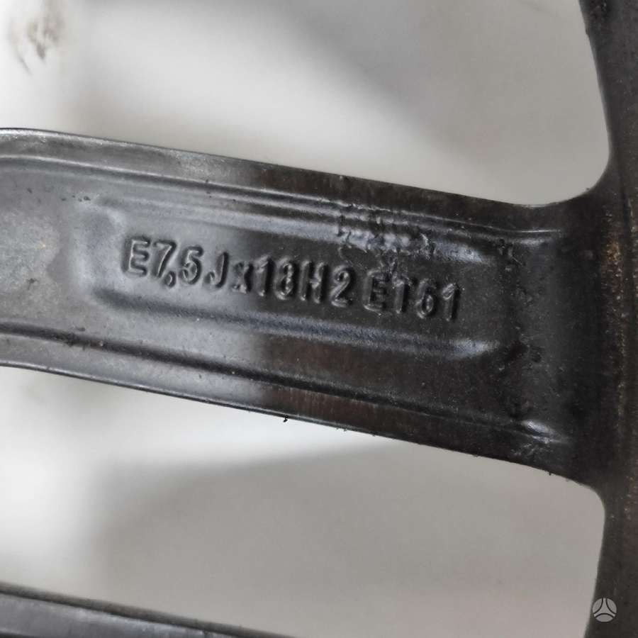 Audi S3, lengvojo lydinio, R18
