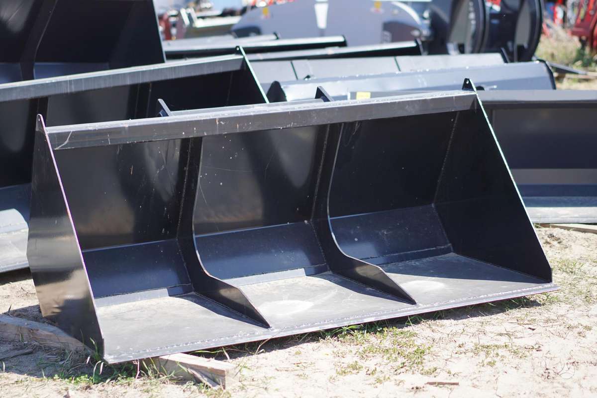Metal-technik Kaušai, forklift accessories