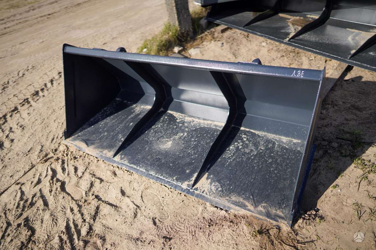 Metal-technik Kaušai, forklift accessories