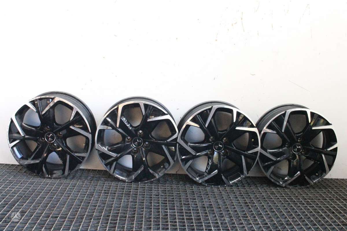 Citroen DS3, lengvojo lydinio, R17
