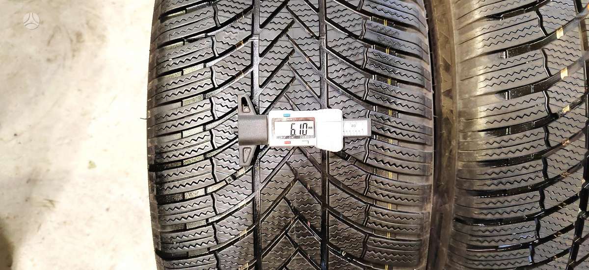 Bridgestone Blizak LM 005, winter 255/50 R19