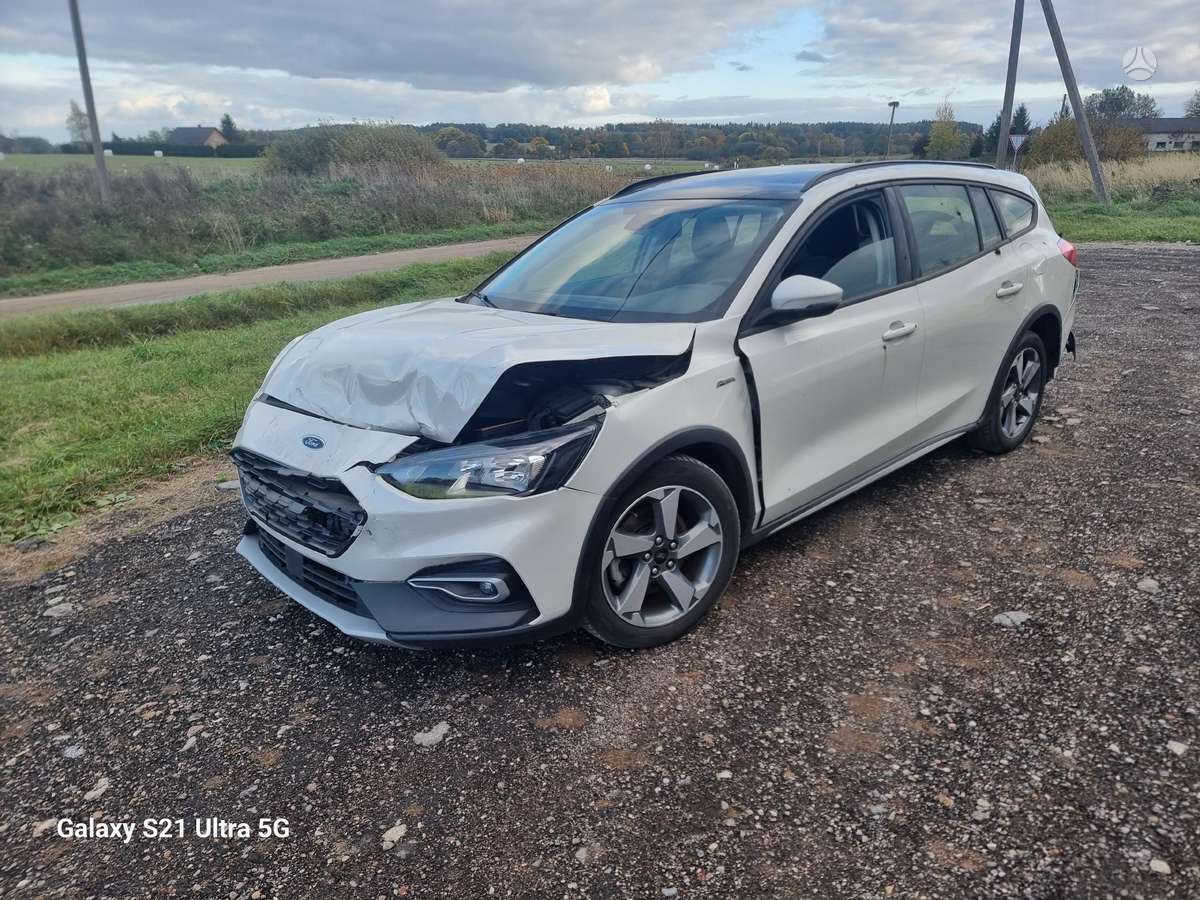 Ford Focus dalimis. Europa