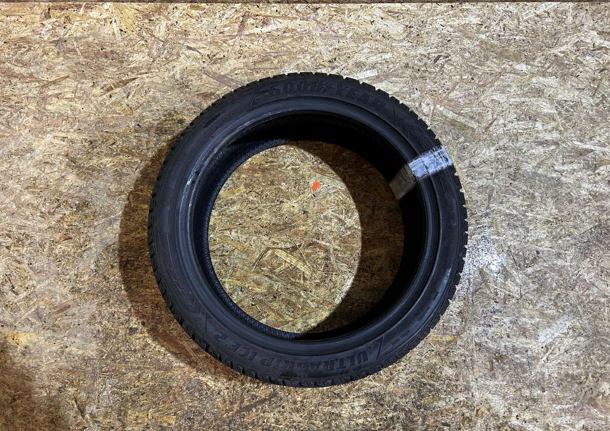 Goodyear ULTRAGRIP ICE2, зимние 225/45 R19