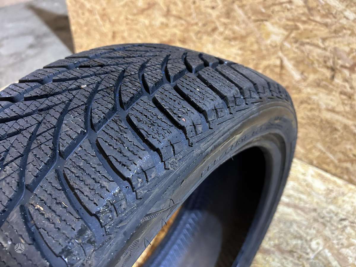 Goodyear ULTRAGRIP ICE2, winter 225/45 R19