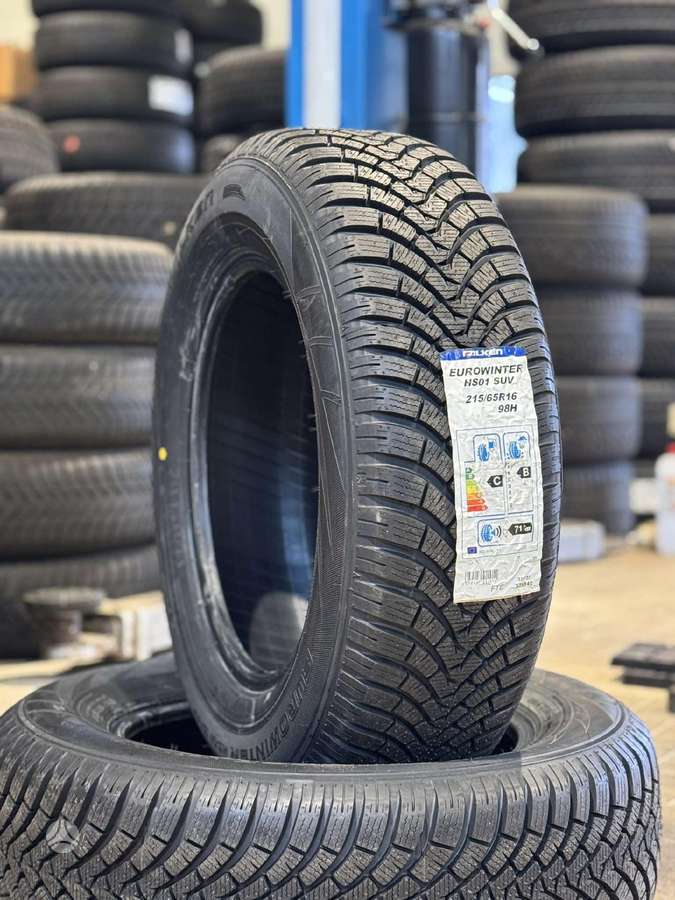 Falken EUROWINTER HS01 SUV, зимние 215/65 R16