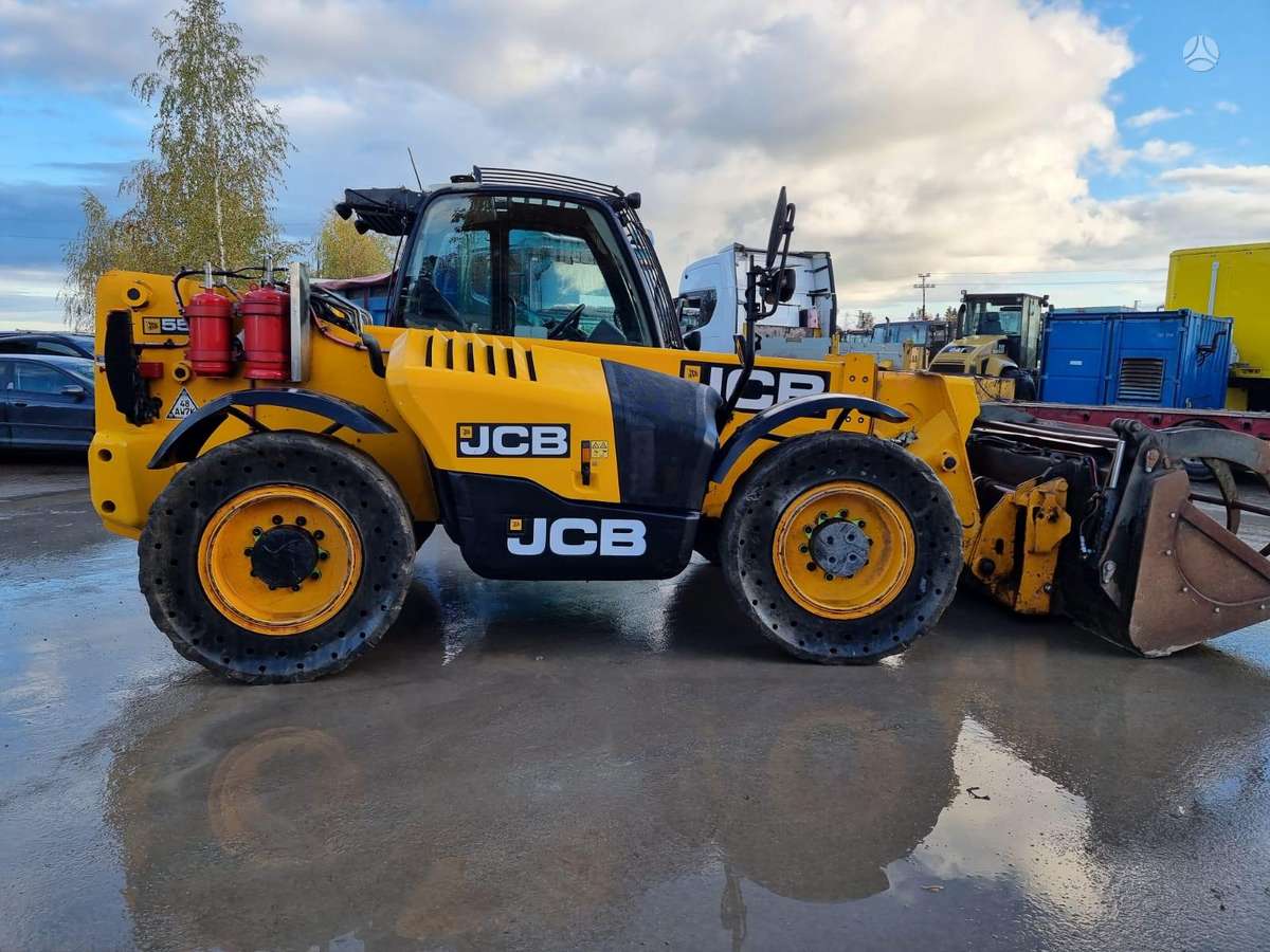 JCB 550-80, telescopic handler