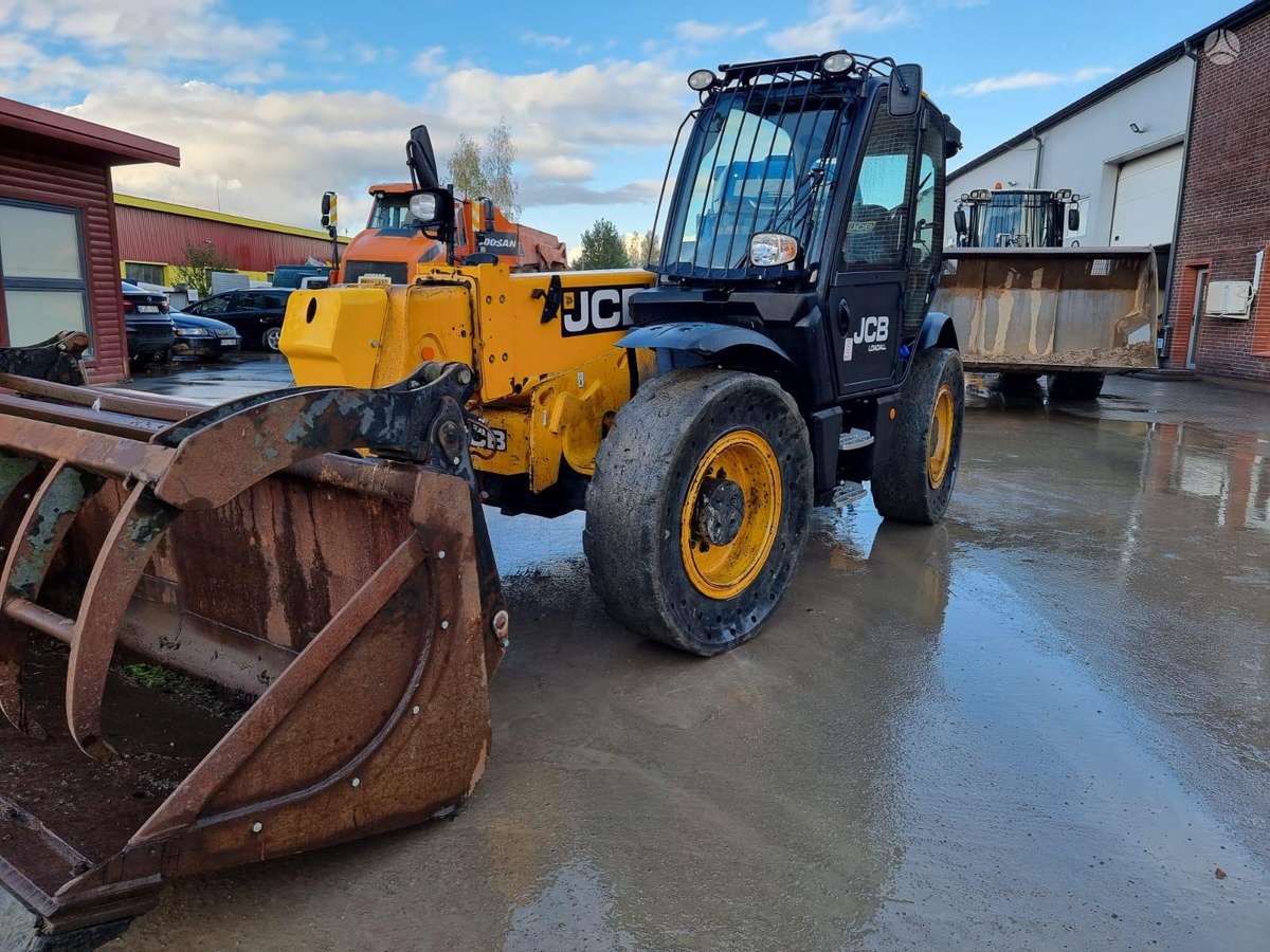 JCB 550-80, telescopic handler
